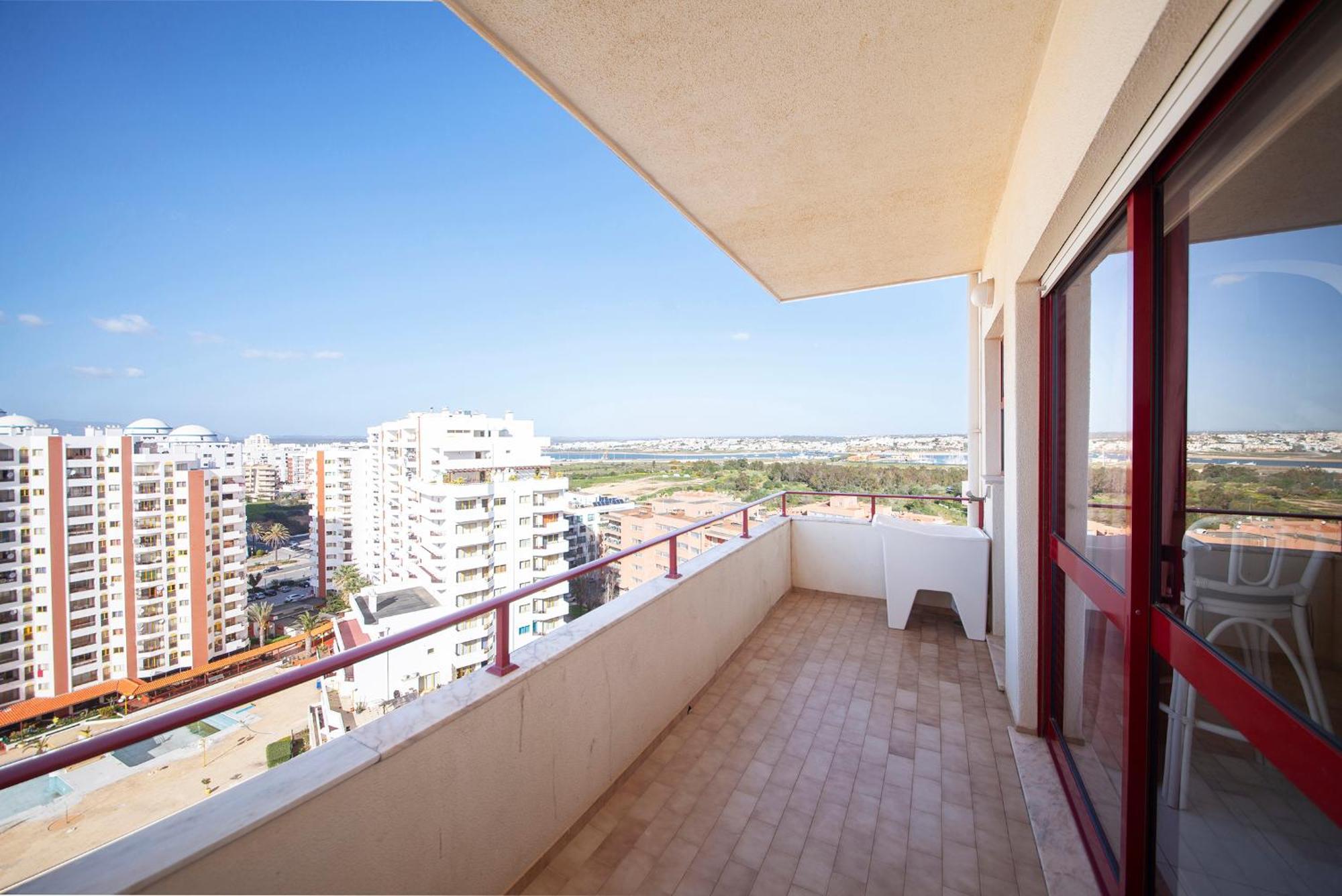 B25 - Candimar Beach Apartment Портіман Екстер'єр фото
